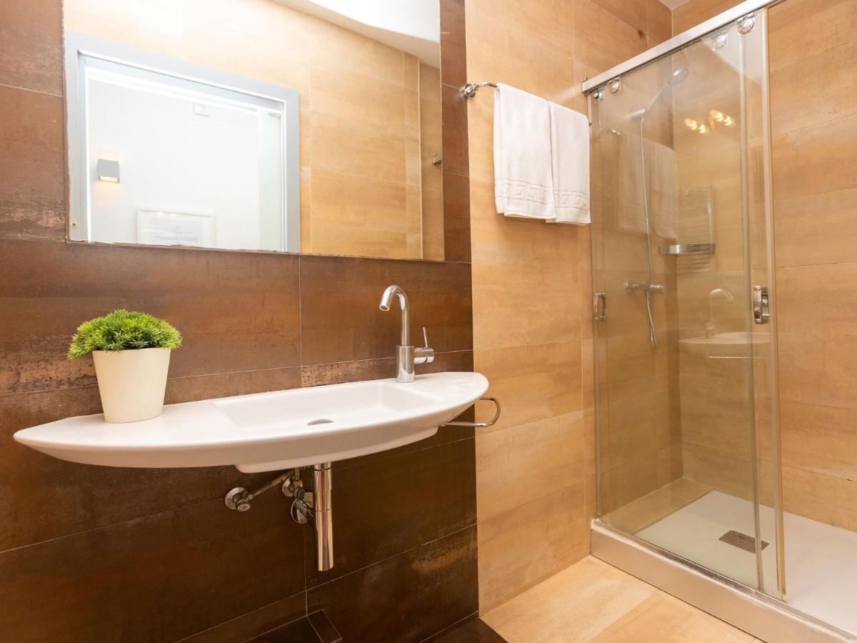 Appartement Centro- Passeig De Gracia - Casa Batllo By Interhome Barcelona