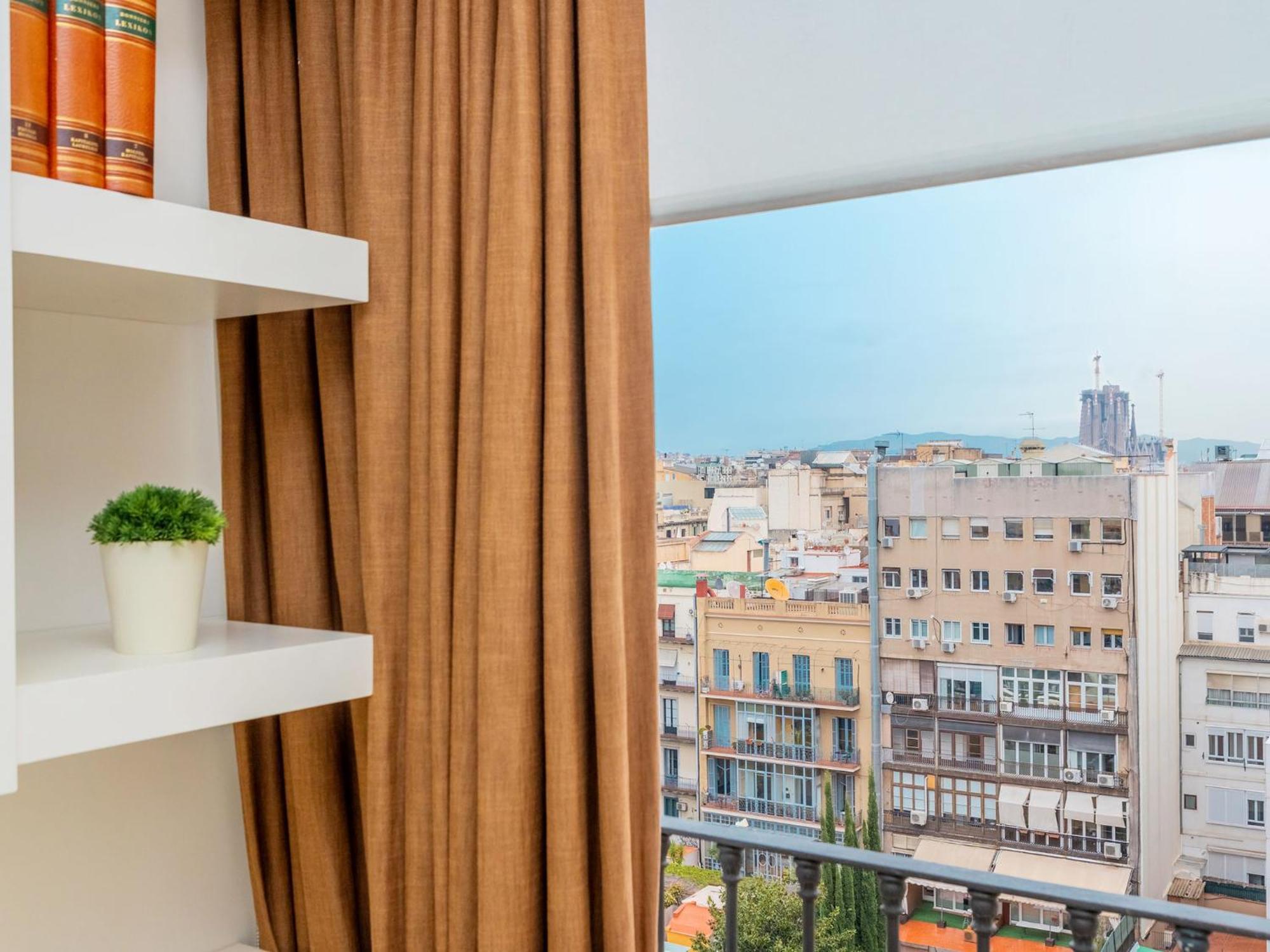 Centro- Passeig De Gracia - Casa Batllo By Interhome Apartment *